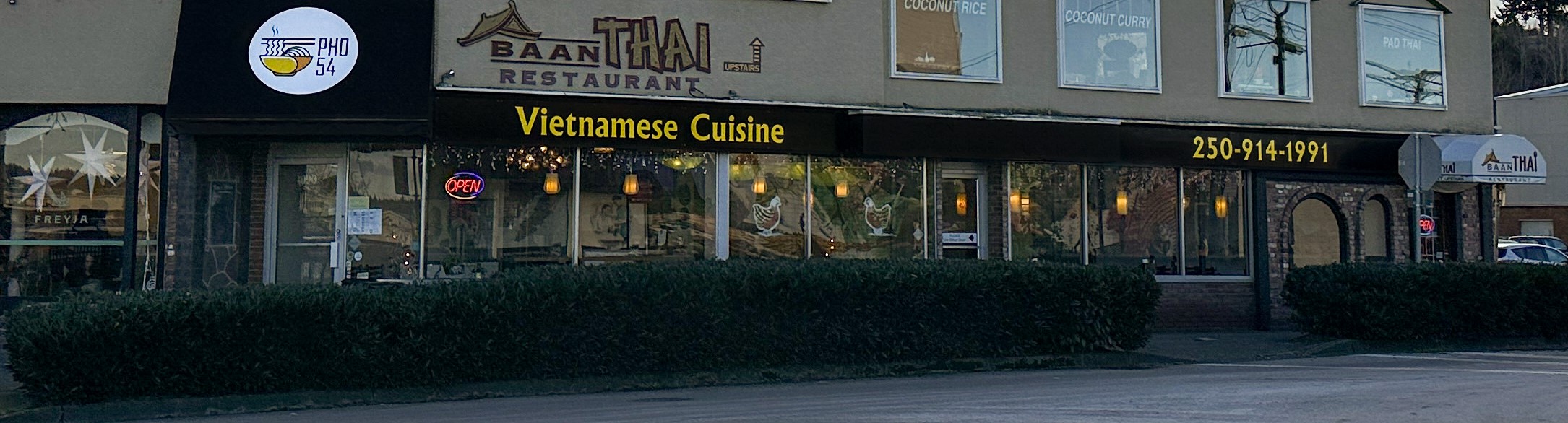 Boba 54 – Pho54-(1090A-Shoppers-Row)